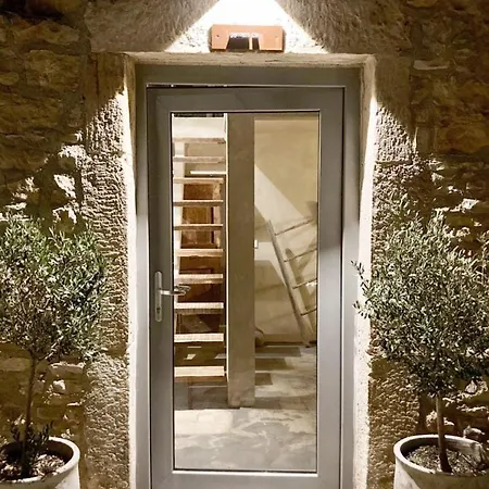 Petit 19th Century Casa, Casa Maggiolina, Istria Vikendica Jursici
