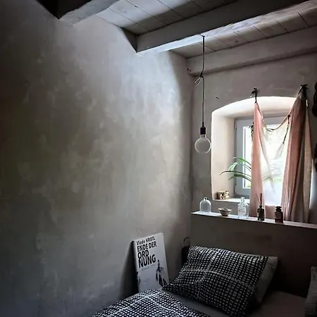 Petit 19th Century Casa, Casa Maggiolina, Istria * Jursici