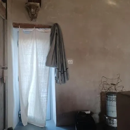 Petit 19th Century Casa, Casa Maggiolina, Istria 度假居 *